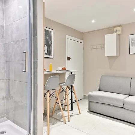 Lägenhet Cosy Au Coeur De Paris